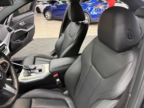 Used 2020 BMW 330i Sedan w/ M Sport Package RWD image 34