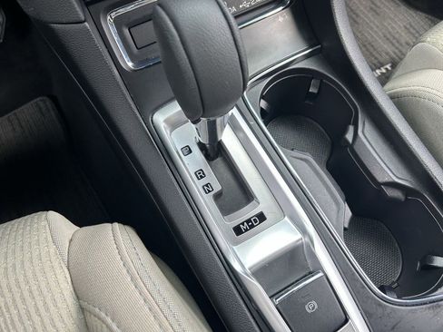 Used 2025 Subaru Ascent Premium AWD/4WD image 14