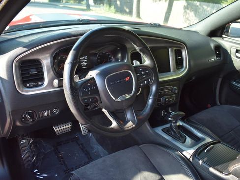 Used 2017 Dodge Charger R/T RWD image 14
