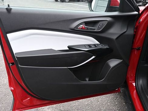 New 2026 Chevrolet Trax LT w/ Driver Confidence Package image 17