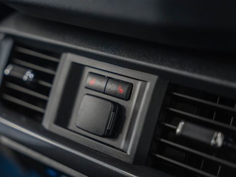 Certified 2023 Ford F150 Lariat w/ Equipment Group 502A High image 44