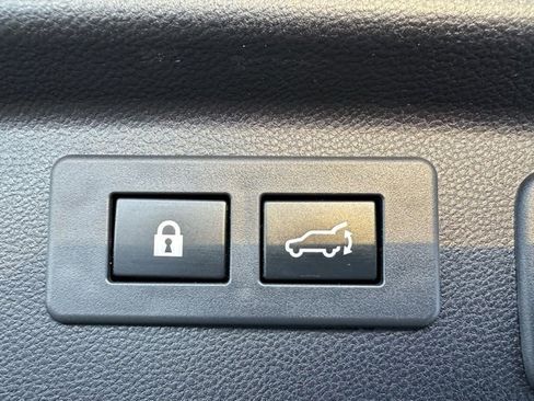 Used 2022 Subaru Forester Premium image 26