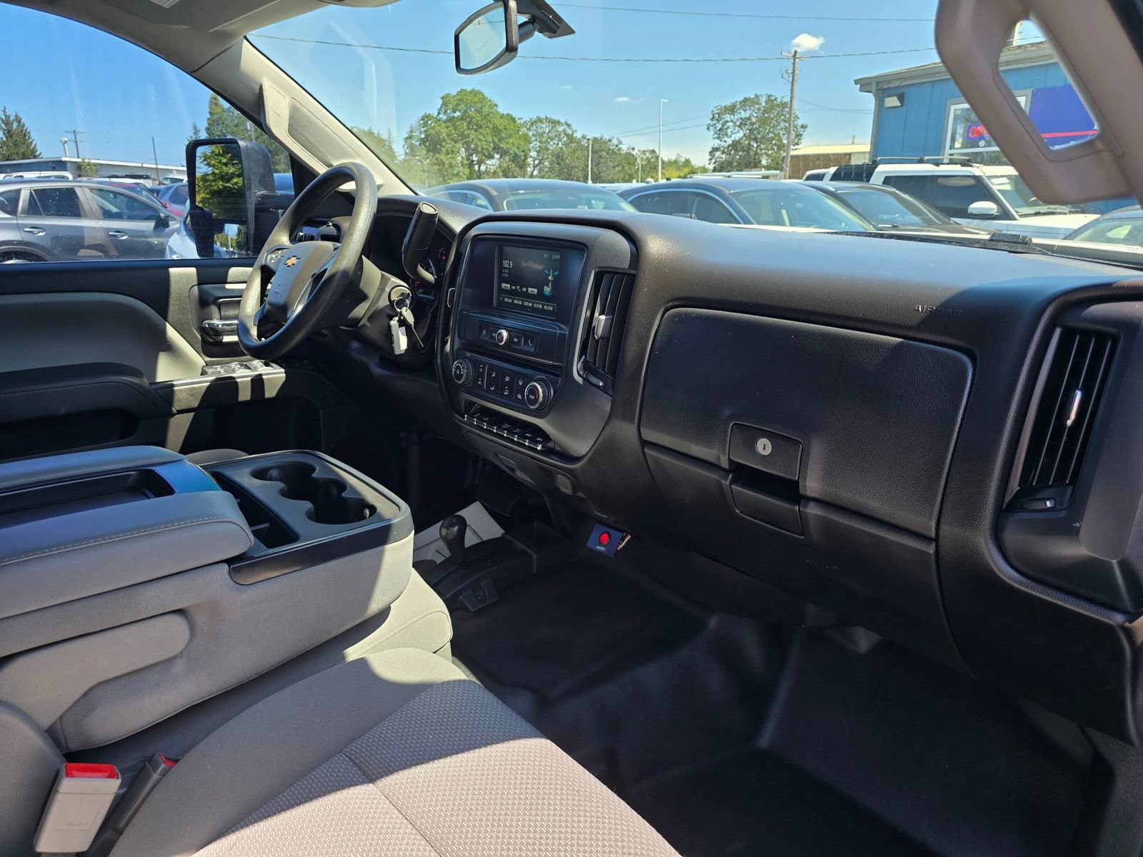 Used 2019 Chevrolet Silverado 2500 W/T AWD/4WD image 10