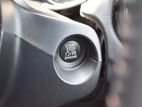 Used 2021 Jeep Compass Limited w/ Sun and Sound Group AWD/4WD image 25