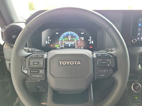 Used 2025 Toyota Land Cruiser 1958 image 16