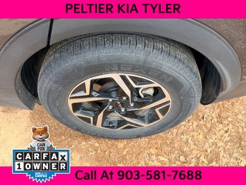 Certified 2024 Kia Sportage LX image 7