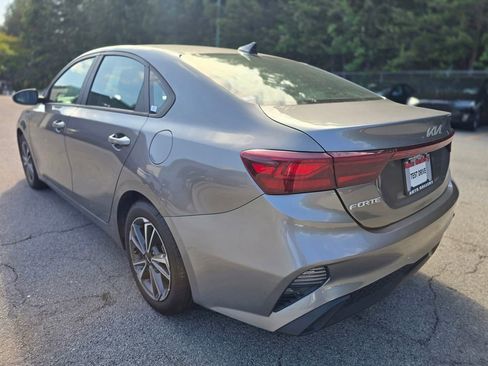 Used 2023 Kia Forte LXS FWD image 5