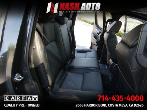Used 2025 Toyota Tacoma Limited AWD/4WD image 45