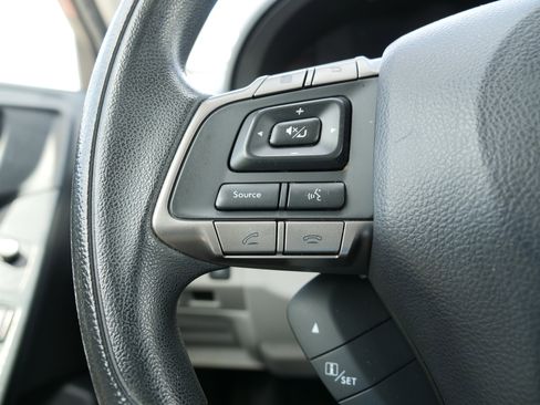 Used 2016 Subaru Forester 2.5i Premium image 22