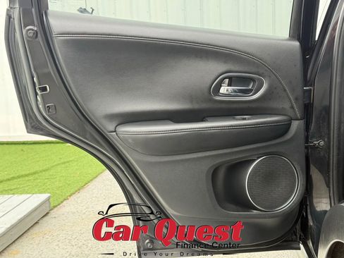 Used 2019 Honda HR-V EX-L image 13