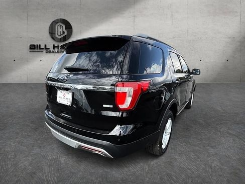Used 2016 Ford Explorer XLT w/ Equipment Group 202A AWD/4WD image 6