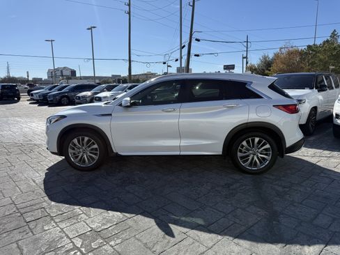 Certified 2025 INFINITI QX50 Luxe image 4