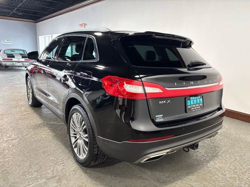 Used 2017 Lincoln MKX Reserve image 7