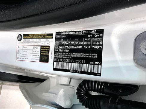 Used 2019 Mercedes-Benz GLC 300 4MATIC image 32