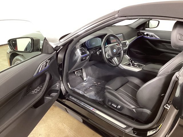 Used 2023 BMW 440i xDrive Convertible w/ Premium Package AWD/4WD image 11