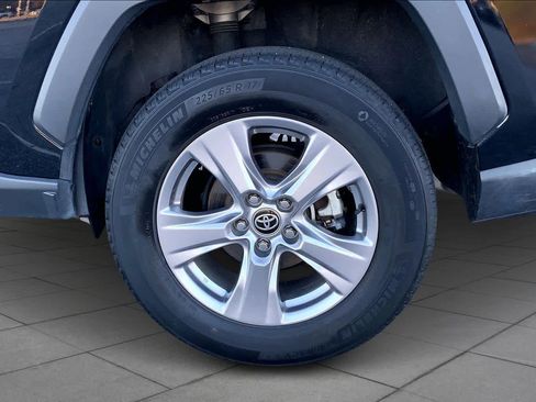 Used 2023 Toyota RAV4 XLE image 10