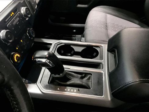 Used 2019 Ford F150 XLT w/ Equipment Group 302A Luxury image 19