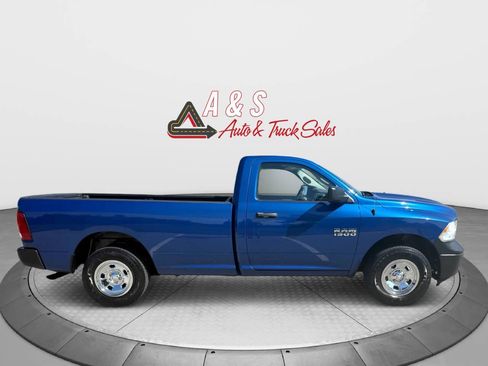 Used 2018 RAM 1500 Express AWD/4WD image 6