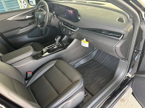 New 2026 Buick Envista Sport Touring w/ Convenience I Package FWD image 37