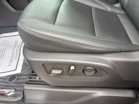 Used 2024 Chevrolet Silverado 1500 LT Trail Boss w/ LT Trail Boss Premium Package image 16