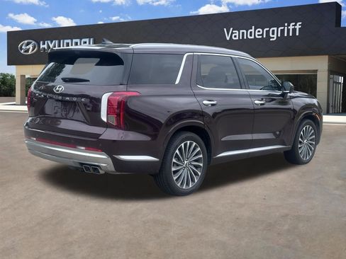 Used 2024 Hyundai Palisade Calligraphy FWD image 12