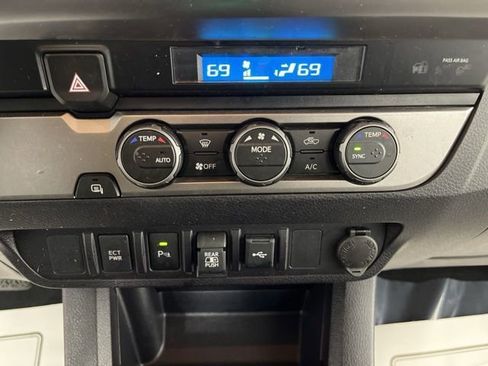 Used 2023 Toyota Tacoma SR5 image 27