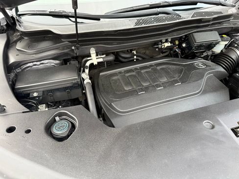 Used 2017 Acura MDX SH-AWD w/ Advance Package image 29