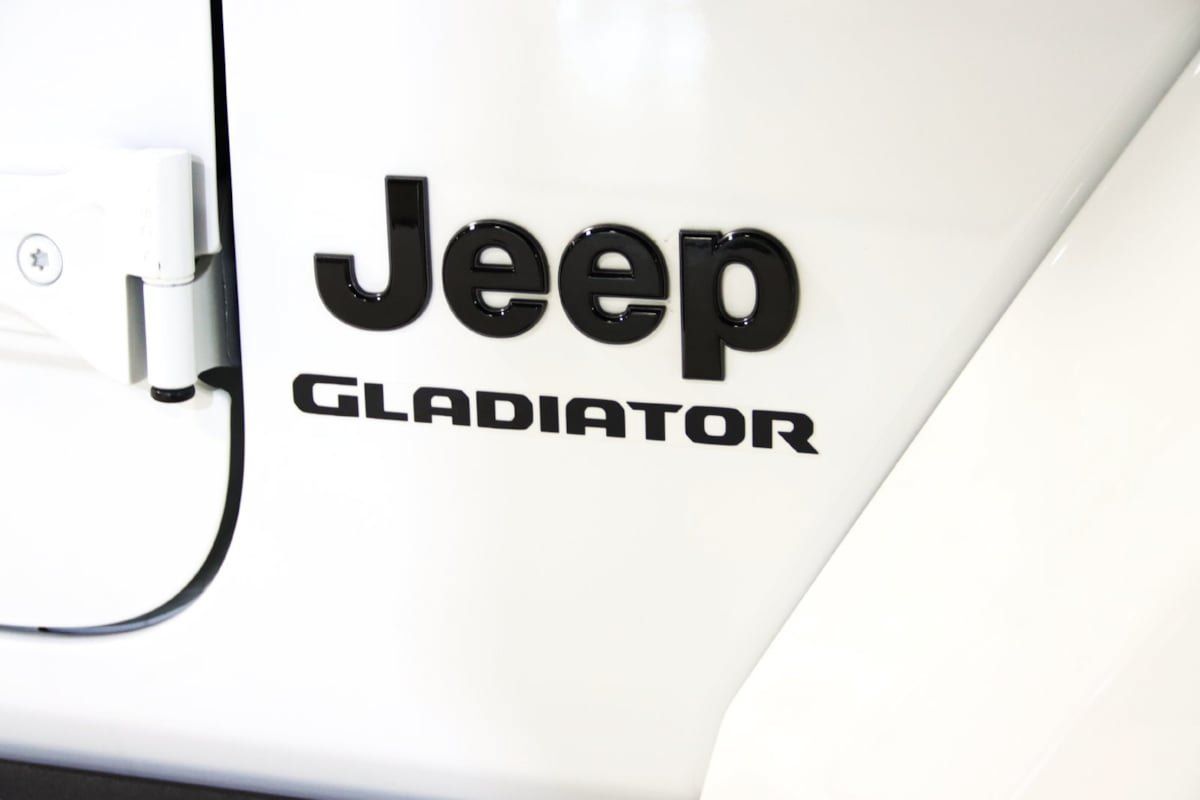 Used 2021 Jeep Gladiator Overland AWD/4WD image 25