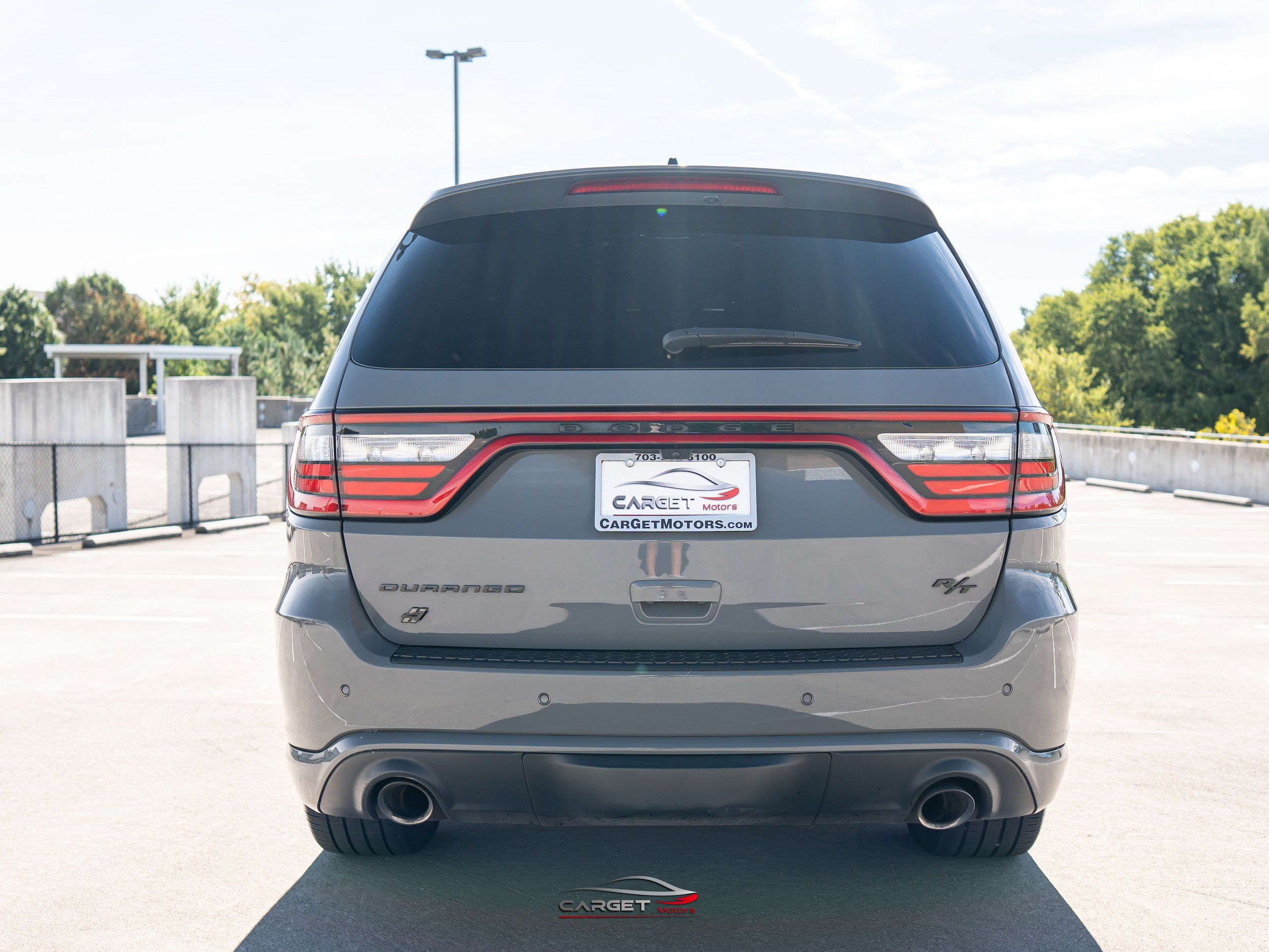 Used 2023 Dodge Durango R/T w/ Tow 'N Go Package AWD/4WD image 6