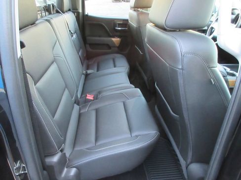 Certified 2018 Chevrolet Silverado 1500 LTZ w/ Sport Package AWD/4WD image 20