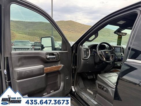 Used 2021 Chevrolet Silverado 3500 High Country w/ Z71 Off-Road Package AWD/4WD image 12