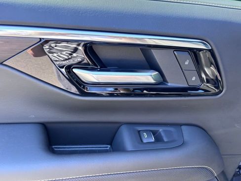 New 2025 Chevrolet Tahoe Premier AWD/4WD image 45