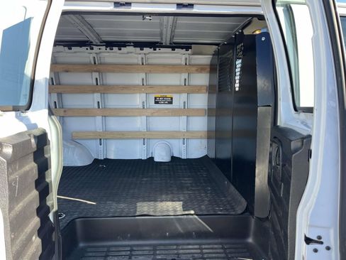Used 2024 Chevrolet Express 2500 w/ Driver Convenience Package image 11