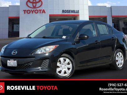 Used 2013 MAZDA MAZDA3 i SV