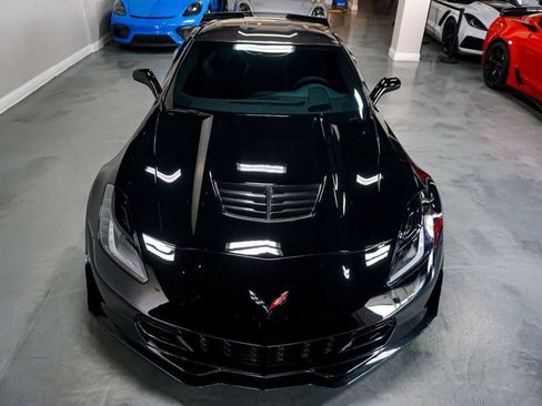 Used 2015 Chevrolet Corvette Z06 w/ 3LZ Preferred Equipment Group RWD image 42