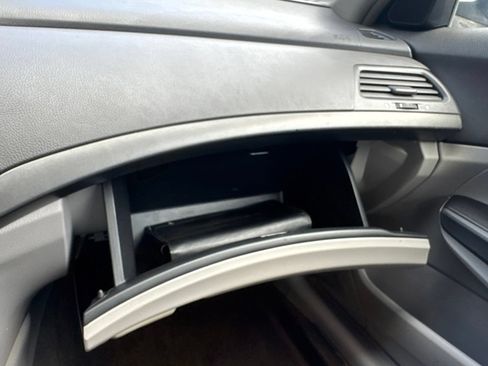 Used 2009 Honda Accord LX-P image 29