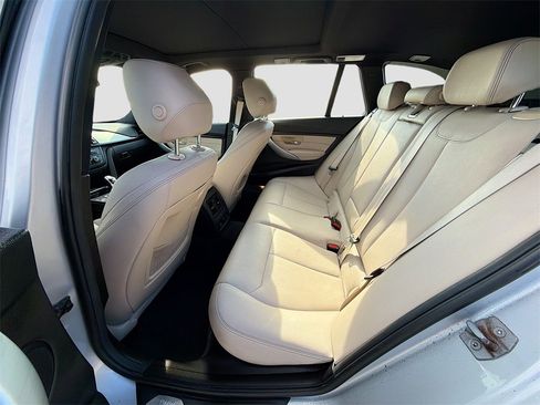 Used 2015 BMW 328d xDrive Wagon image 25