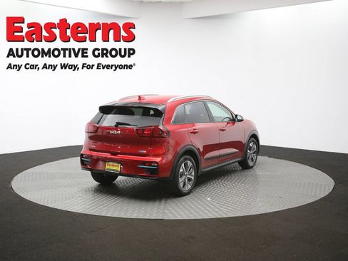 Used 2022 Kia Niro EX w/ Cold Weather Package image 40