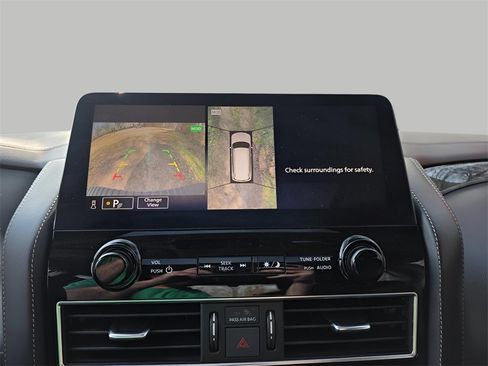 Used 2024 Nissan Armada Platinum w/ Captain's Chairs Package image 30