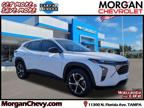 Used 2026 Chevrolet Trax RS w/ Sunroof Package image 1