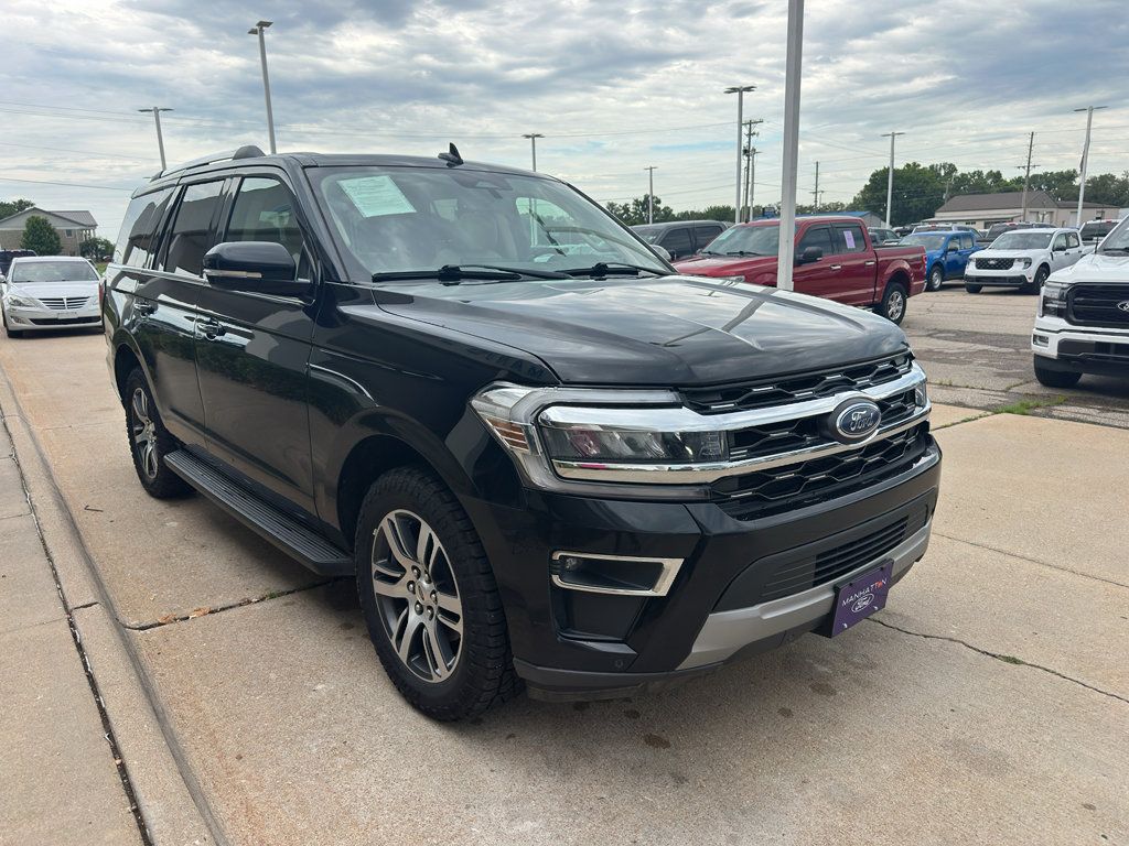 Used 2024 Ford Expedition Limited AWD/4WD image 39