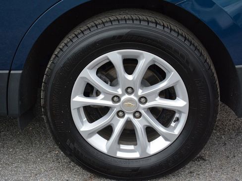 Used 2020 Chevrolet Equinox LT AWD/4WD image 33