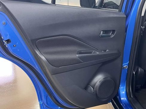 Used 2021 Nissan Kicks SV FWD image 16