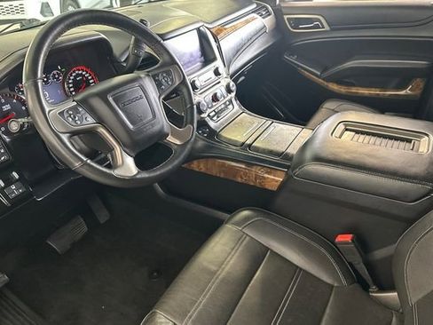 Used 2015 GMC Yukon Denali w/ Open Road Package AWD/4WD image 11