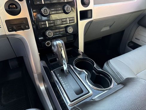Used 2011 Ford F150 Platinum image 35