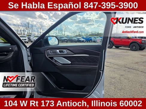 Used 2025 Ford Explorer Platinum w/ LUX Leather Package image 38