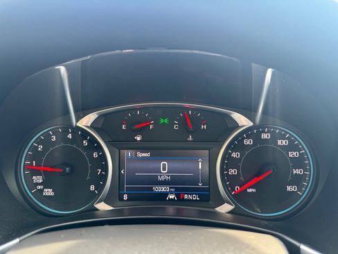 Used 2020 Chevrolet Equinox LT w/ Midnight Edition FWD image 24