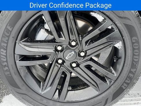 Certified 2024 Chevrolet Trax ACTIV w/ Sunroof Package image 9