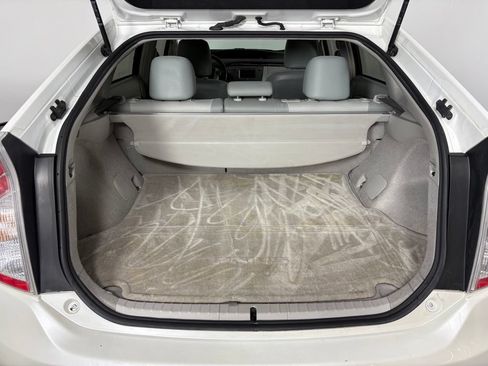 Used 2014 Toyota Prius Four FWD image 11