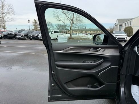 New 2026 Jeep Grand Cherokee Limited image 20